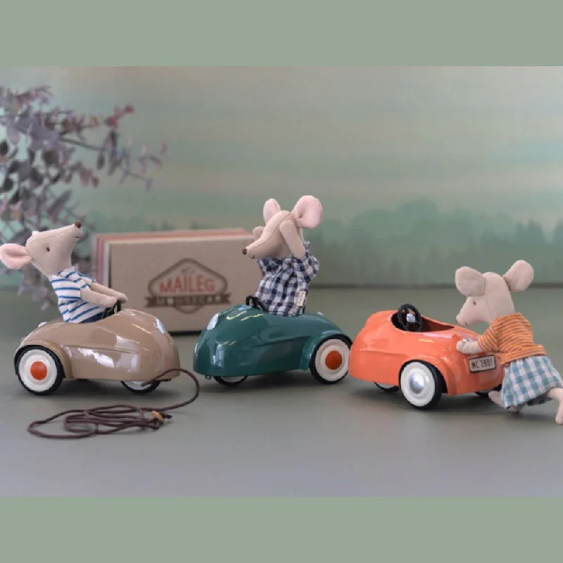 Battery - Operated Toddler Ride - On Electric Car in Pink with Music and LightsMaileg Mouse Car - Dark Green Battery - Operated Toddler Ride - On Electric Car in Pink with Music and LightsMaileg Mouse Car - Dark Green