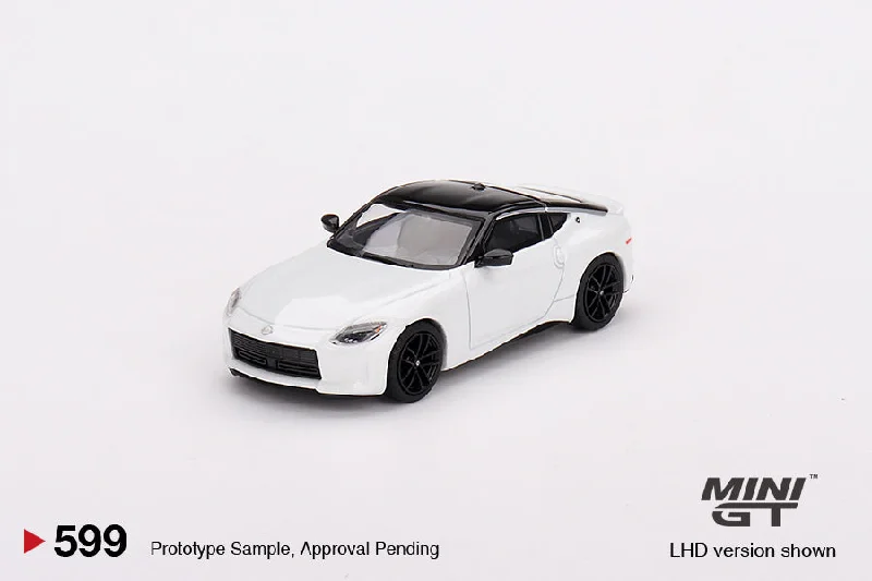1/64 MINI GT Nissan Z Performance 2023 Everest White