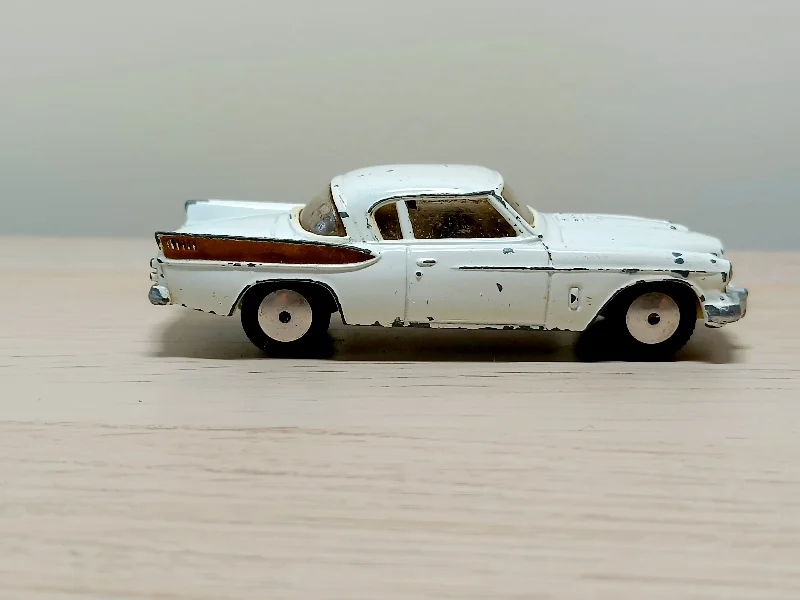 1:24 Scale Die - Cast Model of a Lamborghini Aventador SVJ with Realistic Details211M Studebaker Golden Hawk 1:24 Scale Die - Cast Model of a Lamborghini Aventador SVJ with Realistic Details211M Studebaker Golden Hawk