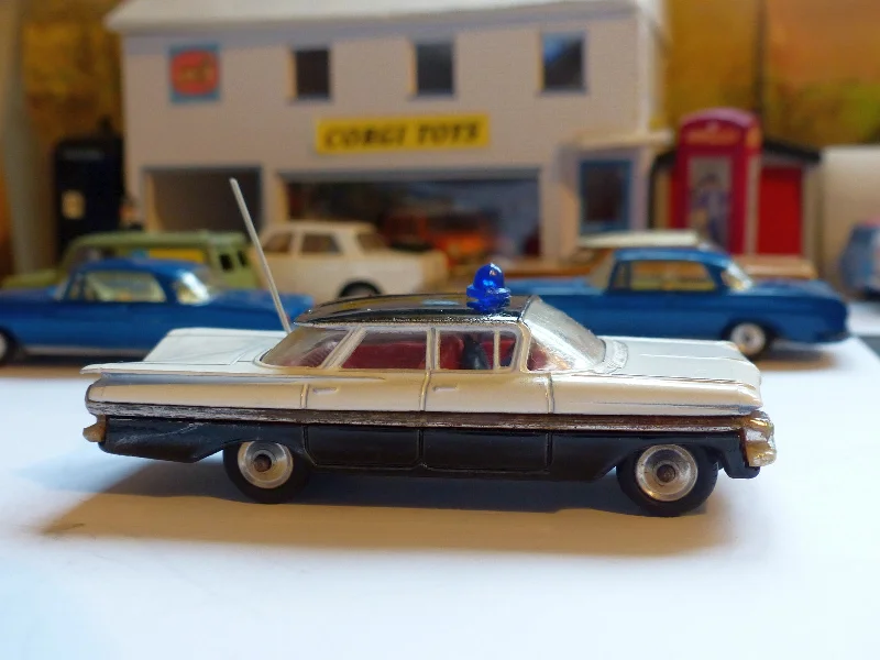 Radio - Controlled Drift Car with Adjustable Suspension and High - Grip Tires481 Chevrolet Impala Police Patrol (rebuilt) Radio - Controlled Drift Car with Adjustable Suspension and High - Grip Tires481 Chevrolet Impala Police Patrol (rebuilt)