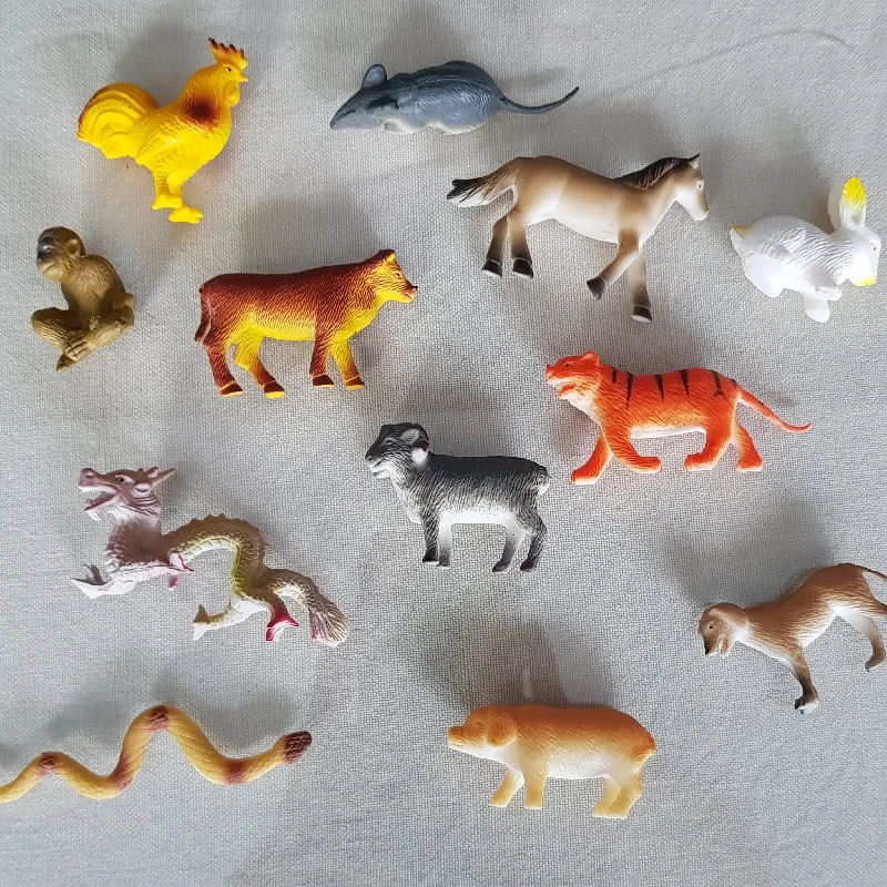 Sustainable Wooden Educational Toys with Counting and Number Recognition ElementsChinese Zodiac Animals - Miniature models Sustainable Wooden Educational Toys with Counting and Number Recognition ElementsChinese Zodiac Animals - Miniature models