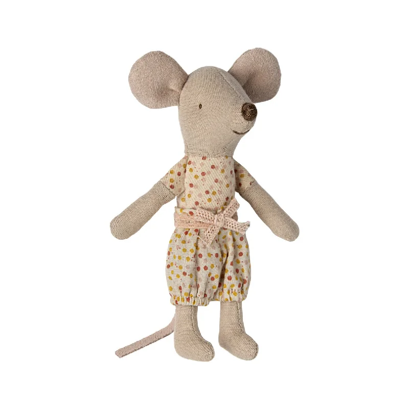 Plush Pirate Toys with Hook Hands and Bandanas for Adventure - Themed PlayMaileg Little Sister Mouse in Matchbox Plush Pirate Toys with Hook Hands and Bandanas for Adventure - Themed PlayMaileg Little Sister Mouse in Matchbox