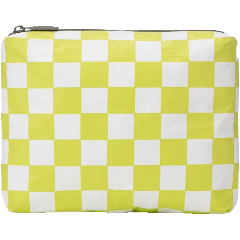 Insulated travel cooler bag for keeping food and drinks freshCheckmate Small