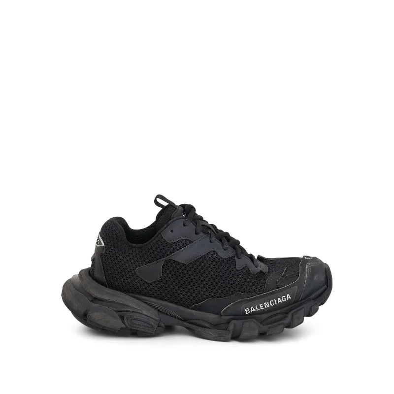 Track.3 Trainers in Black/White