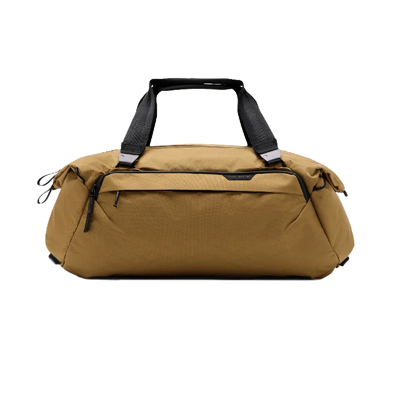 Spacious Plus - Size Duffel Bag in Dark Brown for OverpackersPeak Design Travel Duffel 35L - Coyote